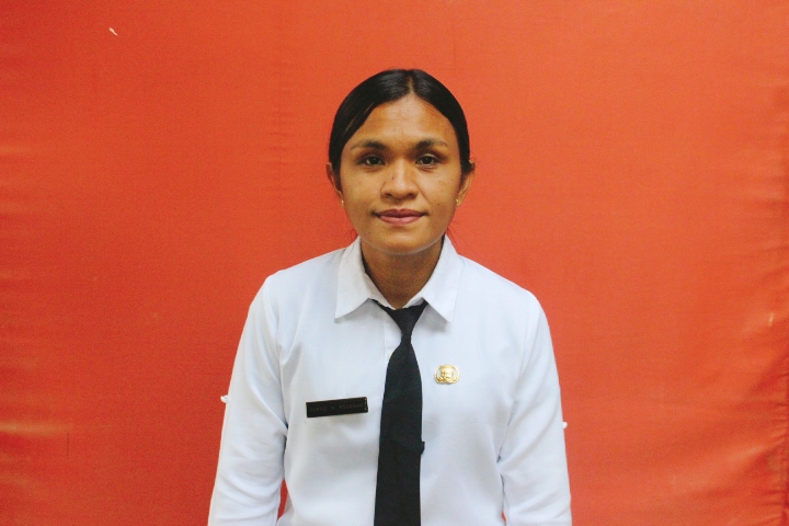 Yurike Marthalensi Kouanak, S. Pd, K